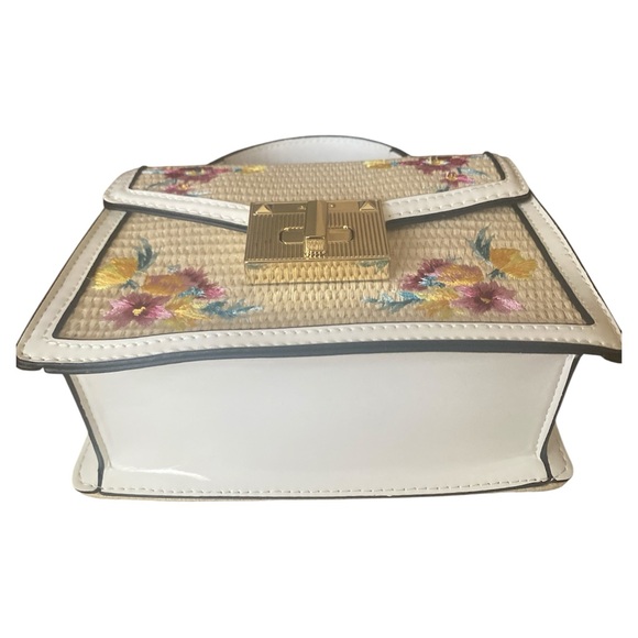 Aldo Tan and White Mini Bag with Floral Embroidery - Picture 4 of 4